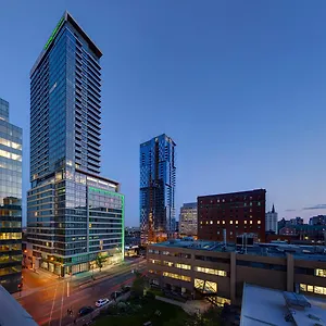 Отель & - Centre-ville Ouest By Ihg, Монреаль