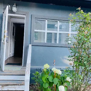  Appartement Lovely Iii 3 Bedrooms Space Share East York A Canada