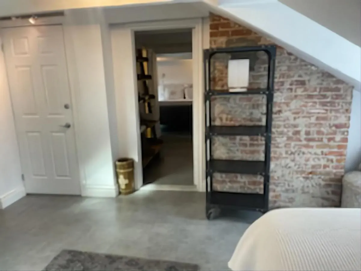 L'Hotel Particulier Griffintown Montreal Bed and breakfast