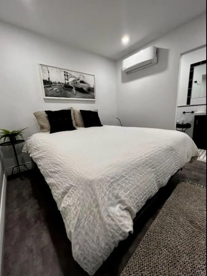 L'Hotel Particulier Griffintown Montreal