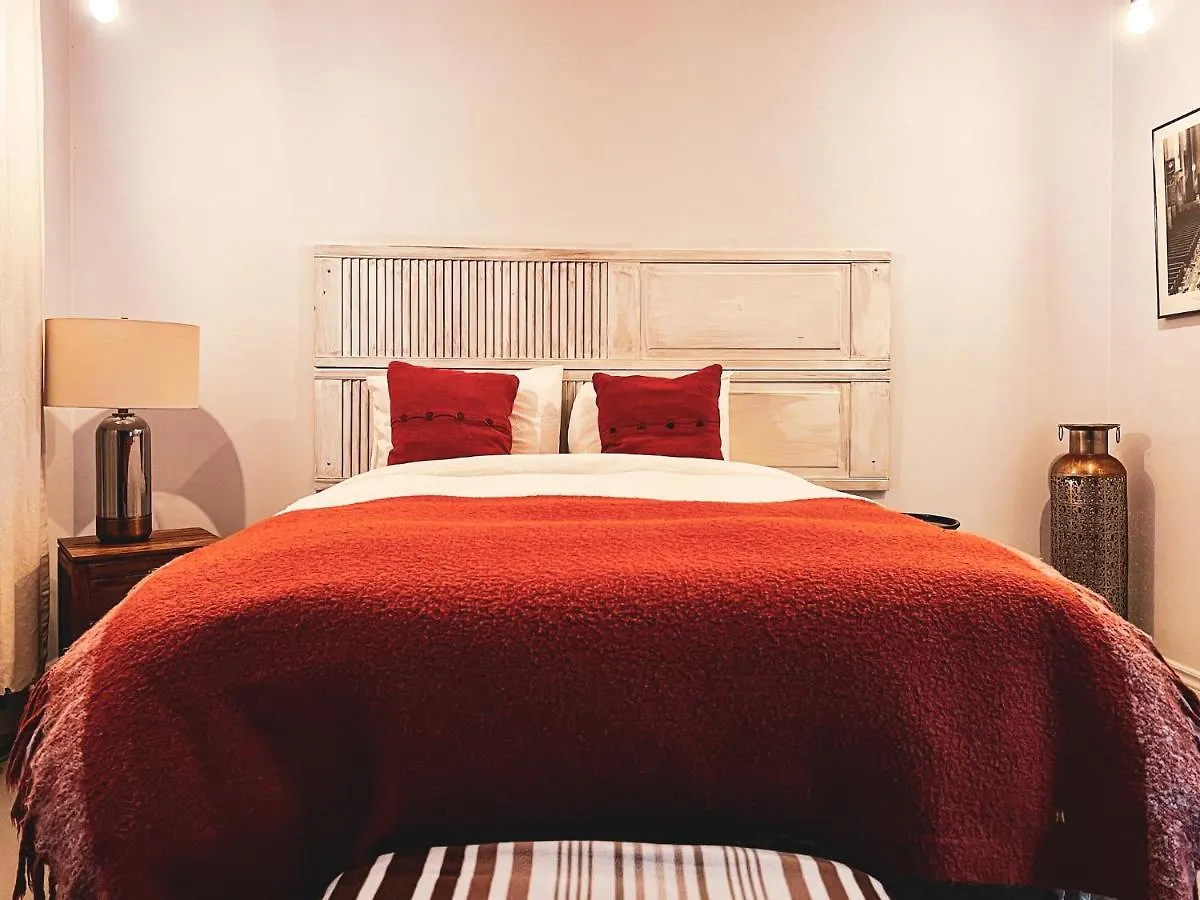 L'Hotel Particulier Griffintown Montreal Bed and breakfast