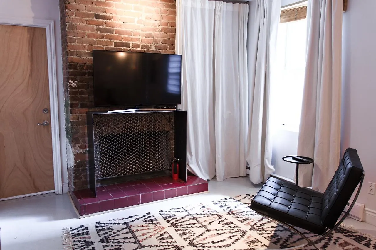 L'Hotel Particulier Griffintown Montreal Bed & Breakfast